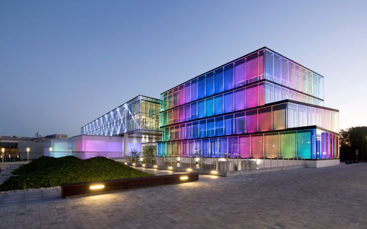 Does Outsourcing Scare You? Discussing why Some Companies Keep their IT Systems In-house